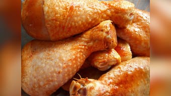 India looks for loopholes to prevent importing American chicken legs