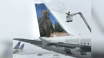 Monster storm threatens New York, Boston with historic 3-ft snow