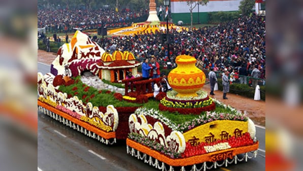 Maharashtra's 'pilgrimage to wadi' wins the best tableaux award in R-Day Parade