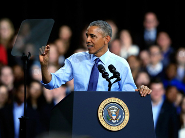 Obama calls India natural partner, warns Pak against shielding terrorists Obama calls India natural partner, warns Pak against shielding terrorists