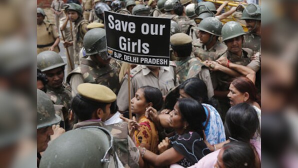 What’s wrong with Delhi? Cops all over but auto driver attempts rape on Russian model