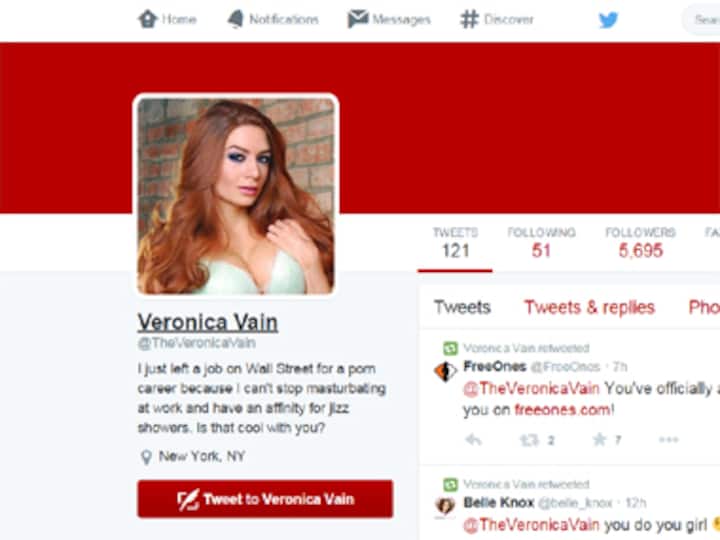 Wall St intern posts naked selfies from office loo, quits job to become a porn star