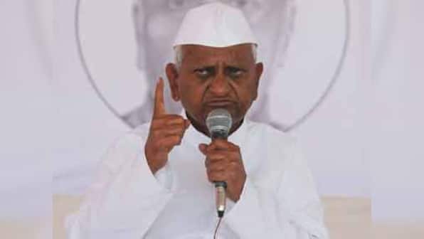 Bhushan, Yadav should not have been expelled: Anna Hazare tells Kejriwal in meeting at Delhi