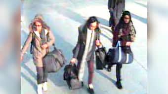 UK police defend actions in Islamic State bound missing girls case 