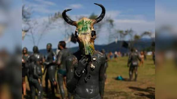 'Mud carnival' in Paraty Brazil suspended after gunman opens fire in city