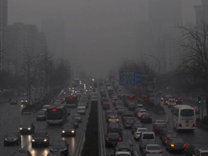 China: Air pollution reaches dangerous level in 106 cities