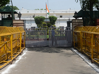 Modi government resorting to 'petty politics', says Congress Modi government resorting to 'petty politics', says Congress