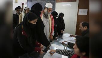 Delhi 2015 elections: No more Congress, for Muslims AAP and Kejriwal are top picks 