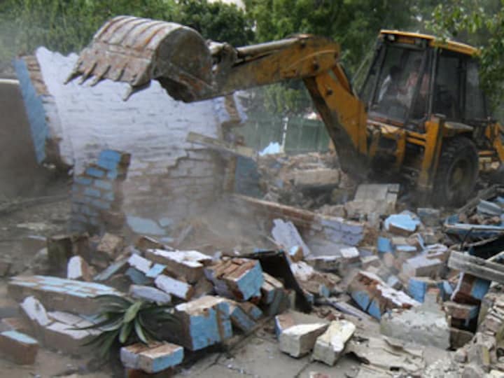  Illegal constructions: BMC begins demolition in Worli society, top notch politicos in dock