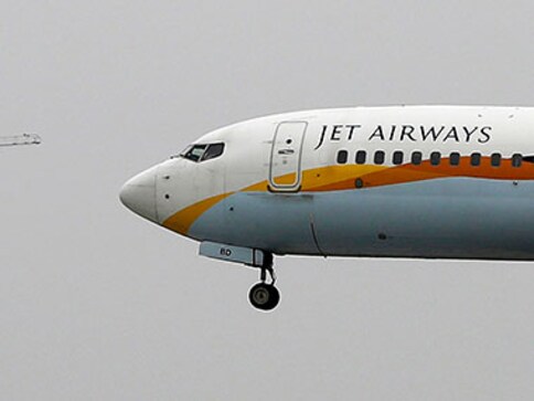 Jet Airways flight from Hyderabad makes emergency landing at Indore due to technical glitch; all 103 on board deplaned safely Jet Airways flight from Hyderabad makes emergency landing at Indore due to technical glitch; all 103 on board deplaned safely