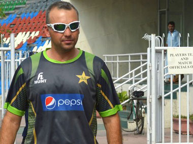 The row, the resignation and the denial: Fielding coach drawn into Pakistan turmoil The row, the resignation and the denial: Fielding coach drawn into Pakistan turmoil