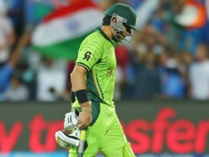 Pakistan media slams team after loss to India in Cricket World Cup Pakistan media slams team after loss to India in Cricket World Cup