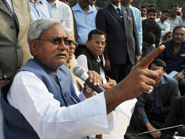 Governor giving time to Manjhi for vote of confidence not justified, says Nitish Governor giving time to Manjhi for vote of confidence not justified, says Nitish