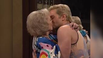 This is Epic: 93-year-old Betty White liplocks with Bradley Cooper at SNL's 40th anniversary