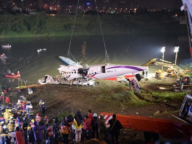 Taiwan TransAsia plane crash toll rises to 35; vice-Prez visits funeral home 