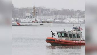 US Coast Guard, military search for five missing crew members as army helicopter goes down off Hawaii