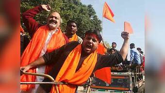 Dressed as brides and grooms, protesters all set to celebrate V-day outside Hindu Mahasabha bhawan