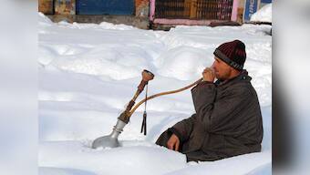 Jammu-Srinagar highway shut down following heavy snowfall