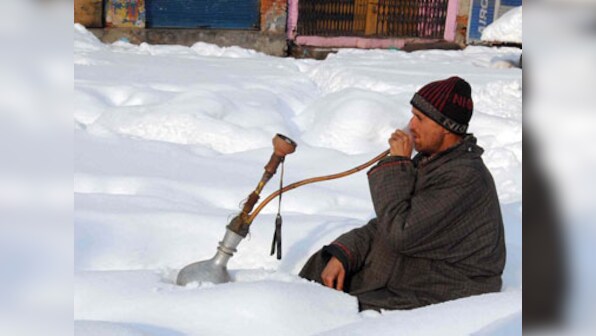Jammu-Srinagar highway shut down following heavy snowfall
