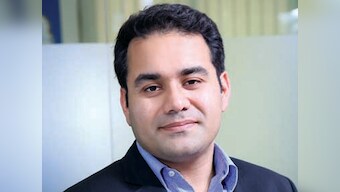 Snapdeal's Kunal Bahl, Rohit Bansal admit to wrong decisions; decide to take no salary