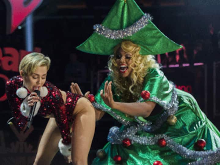 Miley Cyrus submits her video 'tongue tied' to New York Porn Film Festival