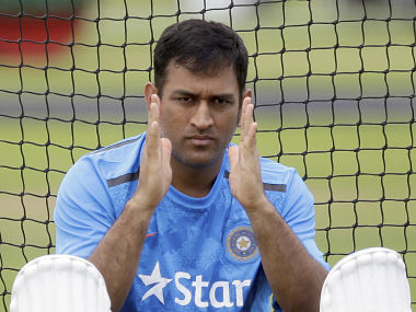 BCCI chief Jagmohan Dalmiya clarifies stance on Dhoni's 'conflict of interest' issue BCCI chief Jagmohan Dalmiya clarifies stance on Dhoni's 'conflict of interest' issue