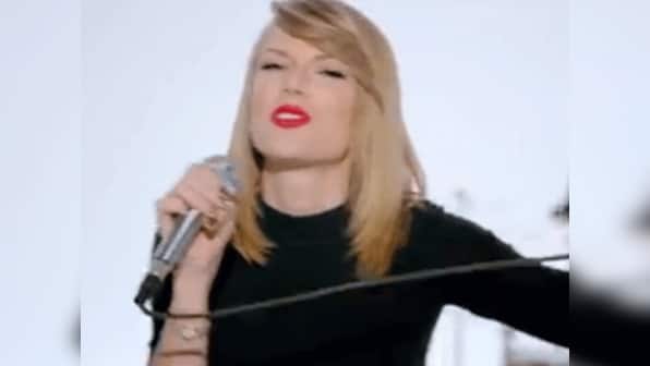 Taylor Swift named Woman of the Year at Elle Style Award 
