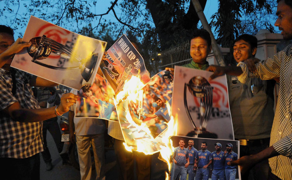 World Cup: BCCI and Dhoni’s men should be happy that Indians are angry World Cup: BCCI and Dhoni’s men should be happy that Indians are angry