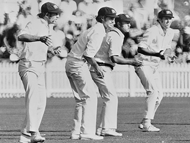 World Cup: Australia-New Zealand final revives 1981 'underarm' memories World Cup: Australia-New Zealand final revives 1981 'underarm' memories