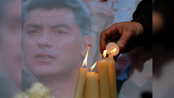 Russia: Mourners view body of slain opposition leader Boris Nemtsov 