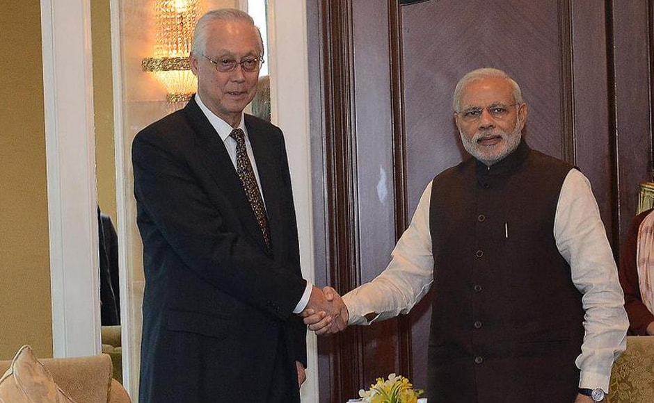 ESM-Goh-Chok-Tong,-Singapore-calls-on-the-PM