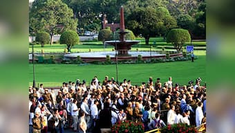 Youth Cong members, councillors protest against BJP-led NDMC