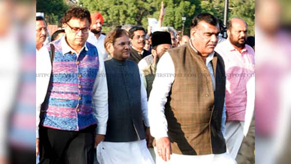 JD(U) faction led by Sharad Yadav appoints Gujarat MLA Chhotubhai Vasava as acting president