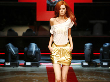 France likely to pass bill banning excessively skinny fashion models France likely to pass bill banning excessively skinny fashion models