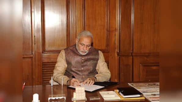Only Hindi for babus? MHA readies translation of 41 English bureaucratic terms