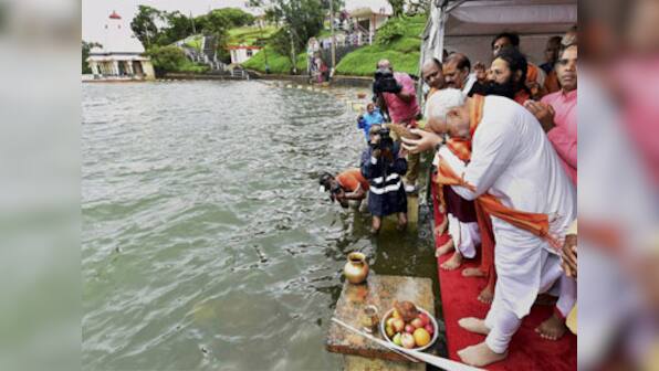  PM Modi visits Ganga Talao in Mauritius, pays obeisance to Lord Shiva