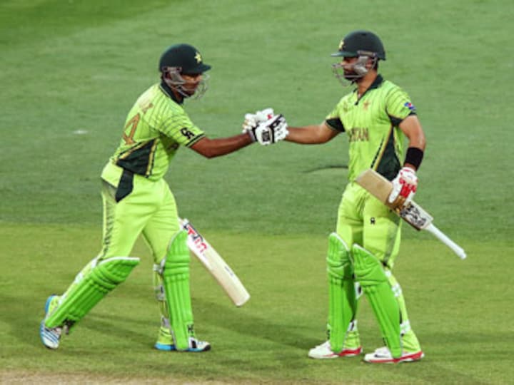 Pakistan's batting finally finds its groove as quarterfinal against Aussies looms