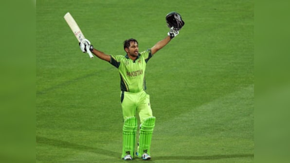 World Cup: Sarfraz scores ton as Pakistan beat Ireland to qualify for quarters