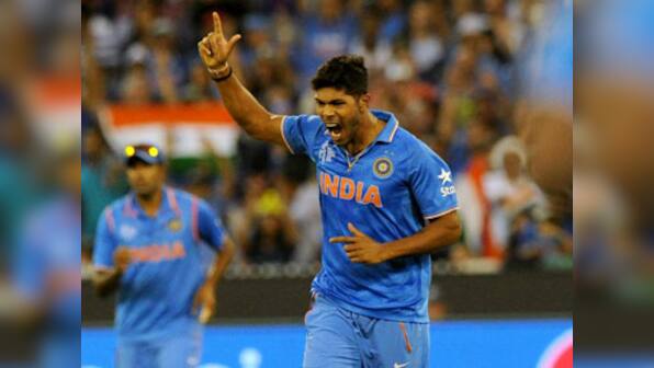 Gavaskar all praise for Dhoni's tactics as Indian bowling unit continues fine performance