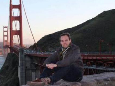 What went wrong? Friends refuse to believe co-pilot Andreas Lubitz deliberately crashed Germanwings plane What went wrong? Friends refuse to believe co-pilot Andreas Lubitz deliberately crashed Germanwings plane