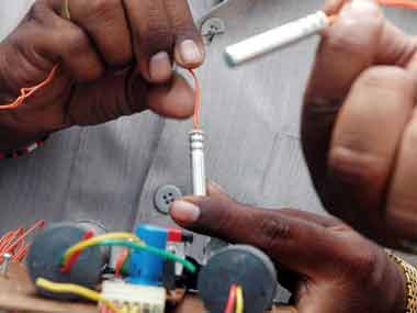 Dunk, smash, carry away: How to defuse bombs the Agra police way Dunk, smash, carry away: How to defuse bombs the Agra police way