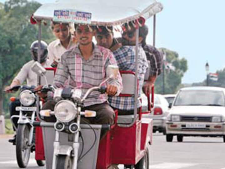 Bill for plying of e-rickshaws in Delhi gets government nod