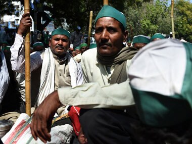 Standing by Modi: RSS backs govt on land bill despite unhappy supporters