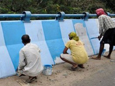 Kolkata: Mamata Banerjee defends idea to paint city blue and white Kolkata: Mamata Banerjee defends idea to paint city blue and white