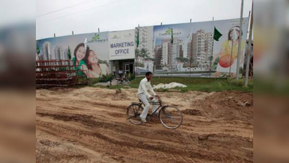 Land Bill: Blocked by RSS, here's why the Modi govt is reaching out directly to the farmers