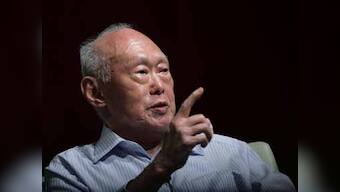 Founding father of modern Singapore Lee Kuan Yew dies at 91