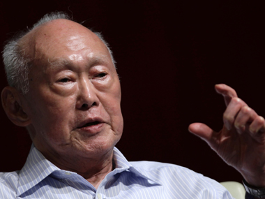 Founding father of Singapore Lee Kuan Yew was a true giant of history: President Obama Founding father of Singapore Lee Kuan Yew was a true giant of history: President Obama