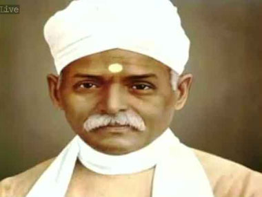 Malviya posthumously awarded Bharat Ratna; Advani, Punjab CM Badal get Padma Vibhushan Malviya posthumously awarded Bharat Ratna; Advani, Punjab CM Badal get Padma Vibhushan