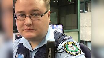 Police officer posts funny selfies, locks iPhone in jail after careless owner loses it at a party