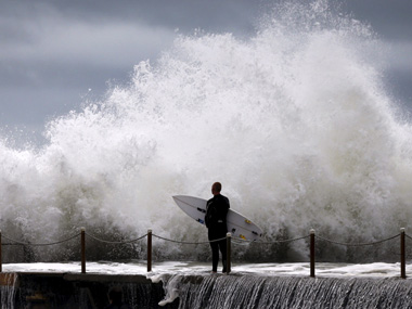 3 dead as fierce storm lashes Australia for three consecutive days 3 dead as fierce storm lashes Australia for three consecutive days